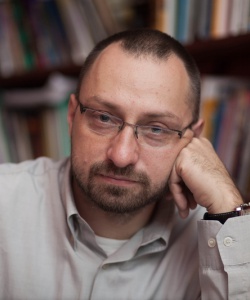 Mateusz Wichary headshot