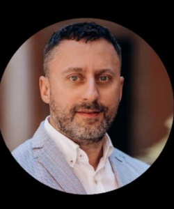 Dr. Taras Dzyubanskyy